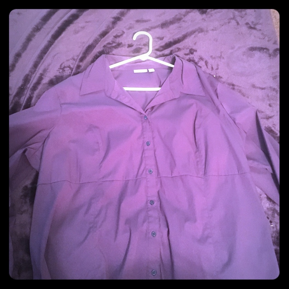 EUC Woman’s dress shirt